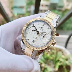 Đồng hồ nam Omega Speedmaster 331.20.42.51.02.001