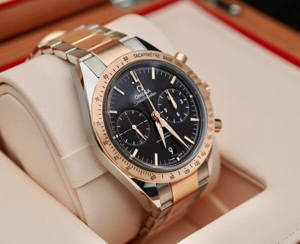 Đồng hồ nam Omega Speedmaster 331.20.42.51.01.002