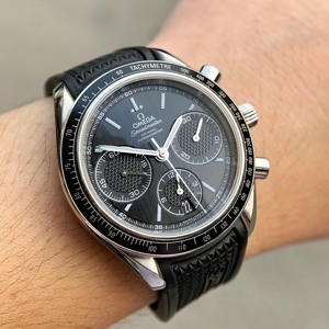 Đồng hồ nam Omega Speedmaster Racing 326.32.40.50.01.001