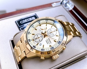 Đồng hồ nam Seiko SKS646P1