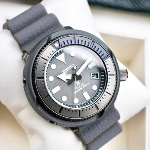 Đồng hồ nam Seiko SNE537P1