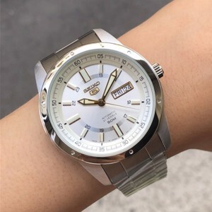 Đồng hồ nam Seiko SNKN11K1