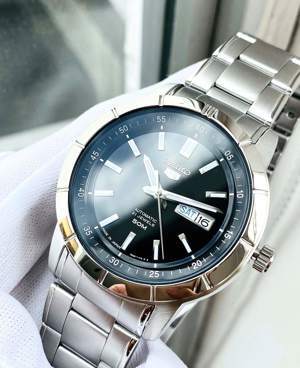 Đồng hồ nam Seiko SNKN55J1