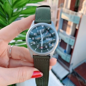 Đồng hồ nam Seiko SNZG09J1