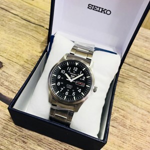 Đồng hồ nam Seiko SNZG13K1