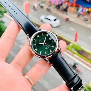 Đồng hồ nam Seiko SPB245J1