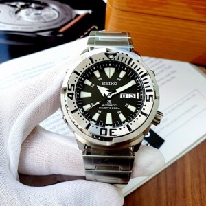 Đồng hồ nam Seiko SRP637K1
