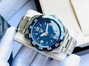 Đồng hồ nam Seiko SRPB85J1