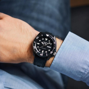 Đồng hồ nam Seiko SRPD65K3