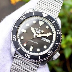 Đồng hồ nam Seiko SRPD73K1