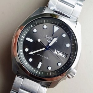 Đồng hồ nam Seiko SRPE51K1