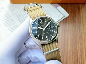 Đồng hồ nam Seiko SRPG35K1