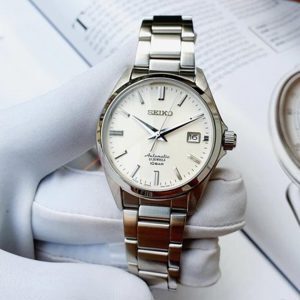 Đồng hồ nam Seiko SZSB011