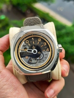 Đồng hồ nam Sevenfriday V2/01