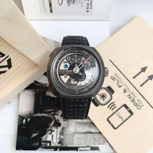 Đồng hồ nam Sevenfriday V3/01