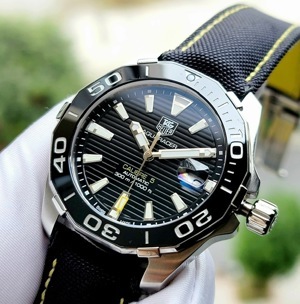 Đồng hồ nam Tag Heuer Aquaracer WAY211A.FC6362 Calibre 5 41