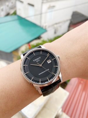 Đồng hồ nam Tissot T086.407.16.051.00 - dây da