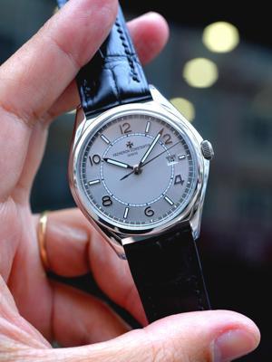 Đồng hồ nam Vacheron 4600E/000A