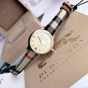 Đồng hồ nữ Burberry BU10104