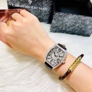 Đồng hồ nữ Christian Van Sant CV4821