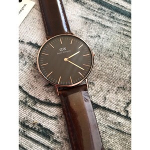 Đồng hồ nữ Daniel Wellington DW00100137