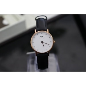 Đồng hồ nữ Daniel Wellington DW00100060