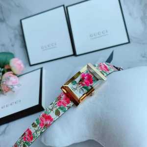 Đồng hồ nữ Gucci G-Frame YA147406