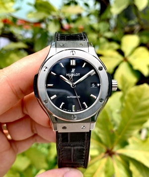 Đồng hồ nữ Hublot Classic Fusion Automatic Titanium 565.nx.1171.lr