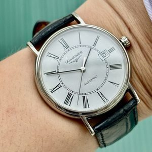 Đồng hồ nữ Longines L4.921.4.11.2