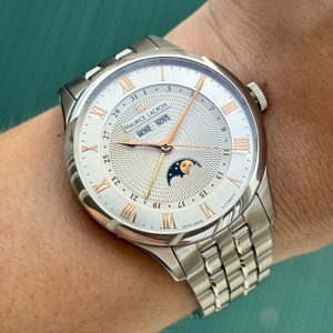 Đồng hồ nữ Maurice Lacroix MP6607-SS002-111