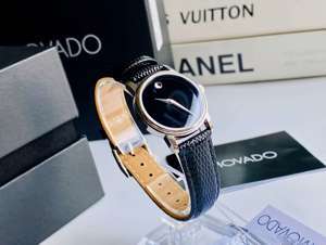 Đồng hồ nữ Movado 2100004