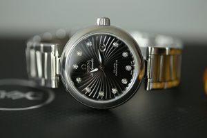 Đồng hồ nữ Omega Constellation 425.30.34.20.56.001