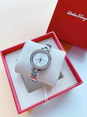 Đồng hồ nữ Salvatore Ferragamo FIW040017