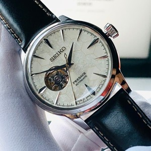 Đồng hồ nữ Seiko SSA781J1