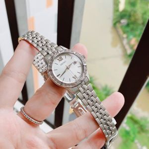 Đồng hồ nữ Seiko SUR865