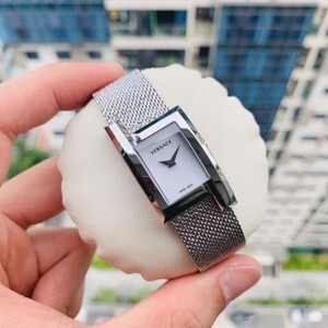 Đồng hồ nữ Versace VELU00519