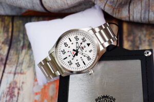 Đồng hồ Orient FUNG2002W0