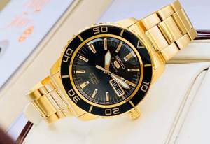 Đồng hồ Seiko SNZH60K1