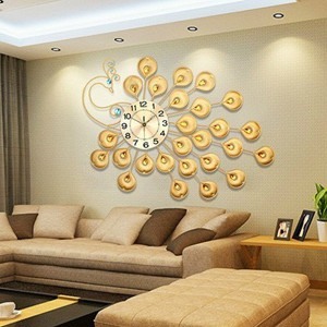 Đồng hồ treo tường công vàng may mắn kết hợp đá pha lê vô cùng đẹp và sang trọng JT1508