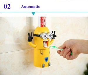 Dụng cụ lấy kem đánh răng hình Minion ngộ nghĩnh