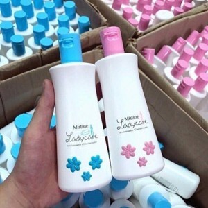 Dung dịch vệ sinh phụ nữ Mistine Ladycare - 200 ml