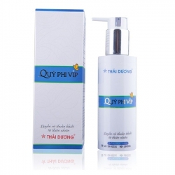 Dung dịch vệ sinh phụ nữ Quý Phi Vip 120ml