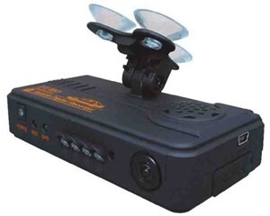 DVR lắp trên ô tô CDR-E07