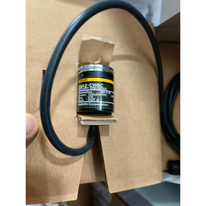 Encoder Omron E6A2-CW5C-360P/R-2M