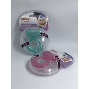 Gặm nướu Nuby hình con cá
