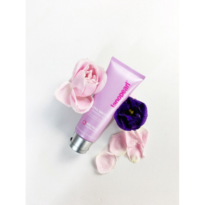 Gel rửa mặt Lanopearl Ultra Smooth Cleansing