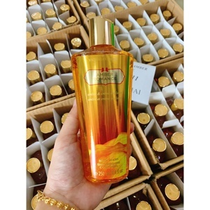 Gel tắm Victoria's Secret Amber Romance