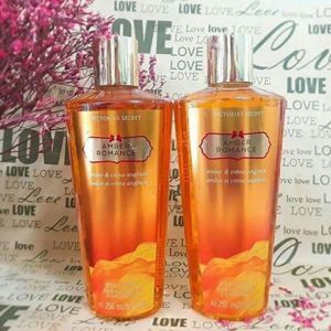 Gel tắm Victoria's Secret Amber Romance