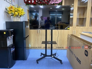 Giá treo tivi di động LP1500