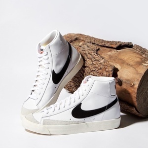 Giày bóng rổ Nike Blazer Mid CZ1055-100